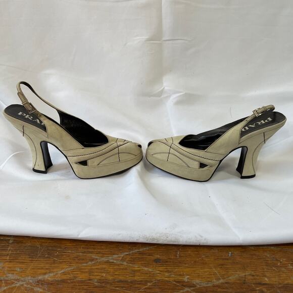 Vintage Prada suede peeptoe spoonheel sandals - Picture 9 of 12